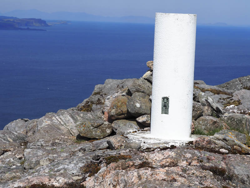 Summit, Beinn na h-Iolaire