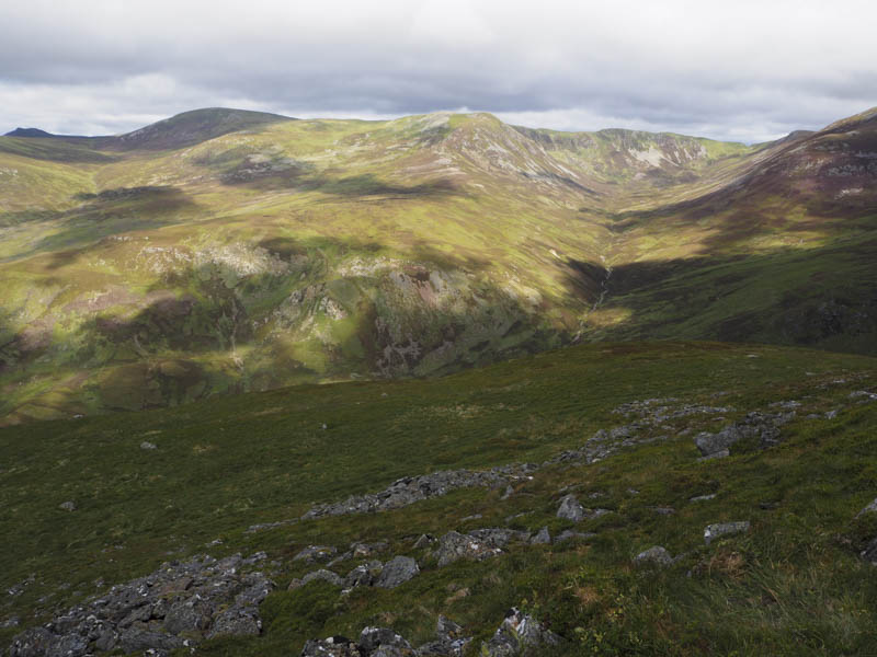 Carn a' Gheoidh and Carn nan Sac