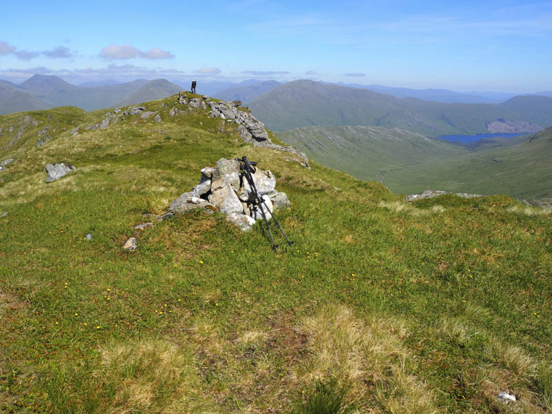 Summit, Braigh nan Uamhachan