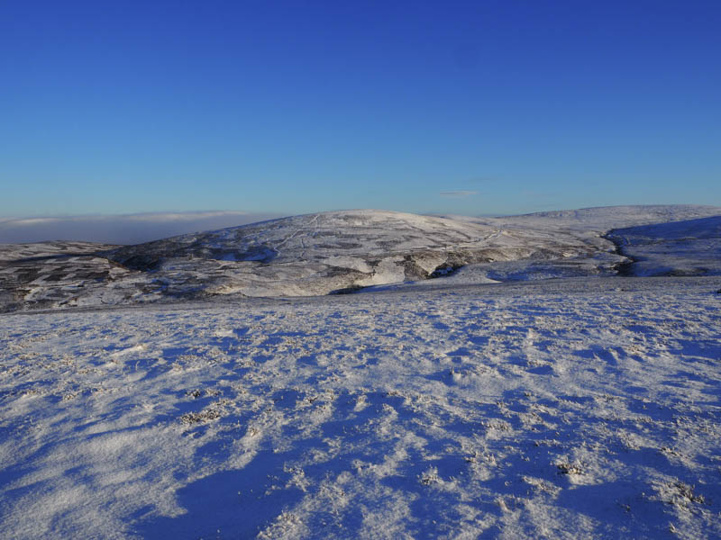 Carn na Glaic Fhluich from Carn na Loinne