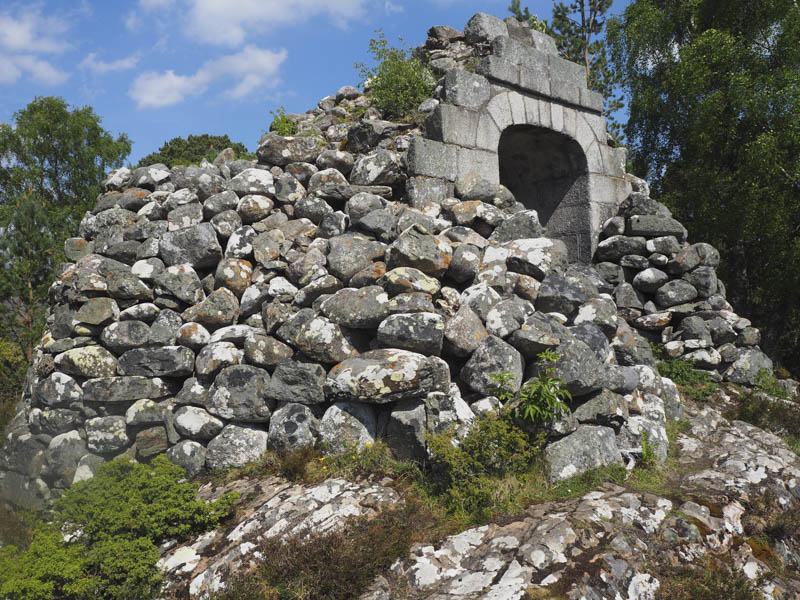 Waterloo Cairn