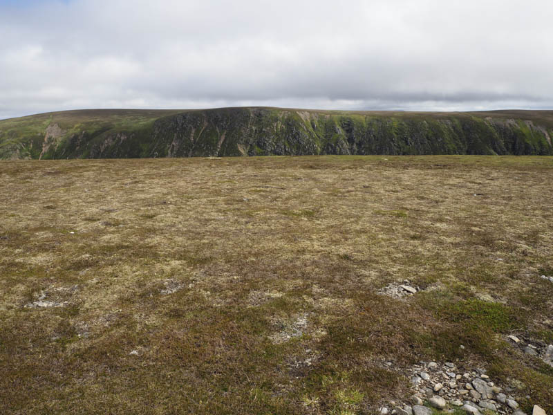 Creag an Loch and A'Chaoirnich from An Dun