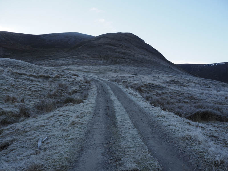 North Ridge Carn Chuinneag and ascent route