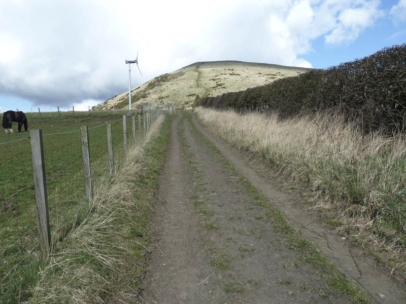 Route to Largo Law