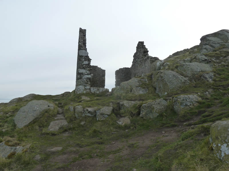 Ruin near summit of North Berwick Law