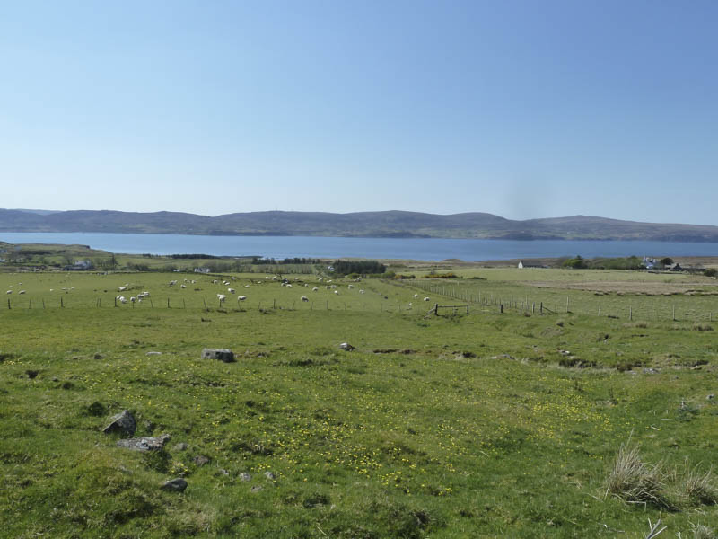Loch Dunvegan, Biod an Athair and Ben Skriaig
