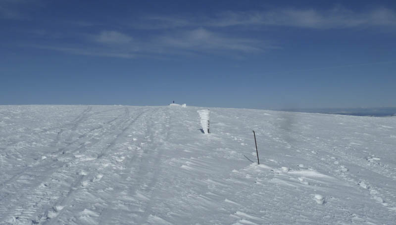 Approaching summit of Beinn Udlamain