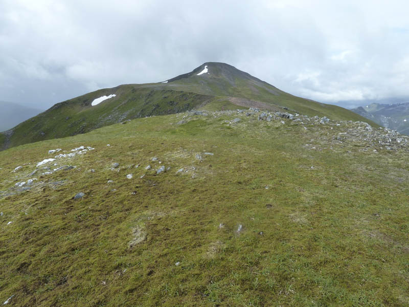 Approaching summit of Stob a' Choire Mheadhoin