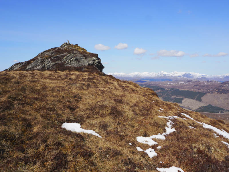 Summit, Meall nan Damh