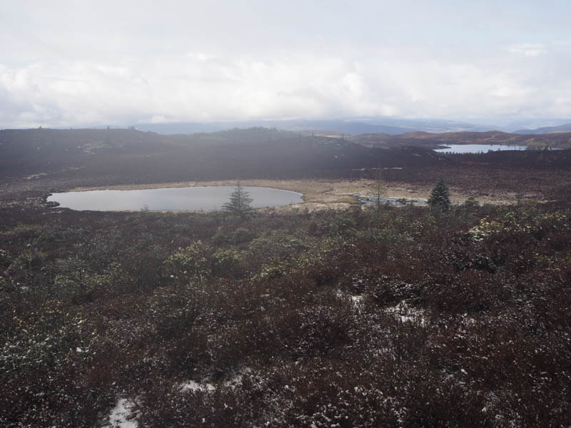 Loch na Brae and Lochan Oisinneach Mor