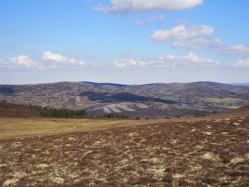 Carn Mheadoin and Carn an Ailean