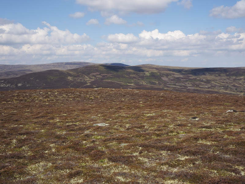 Sguman Mor and Carn Coire na Caorach