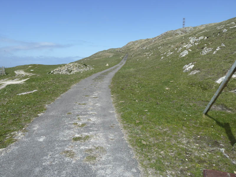 Road to Cnoc an Fhithich