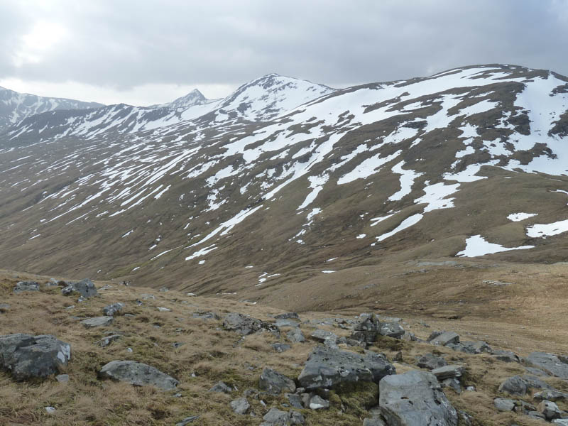 Beinn Tharsuinn. Bidein a' Choire Sheasgaich beyond