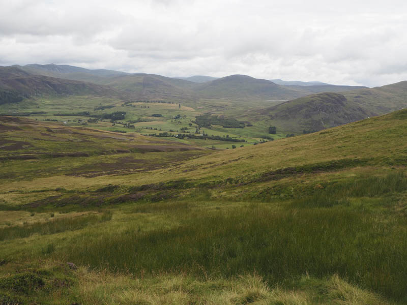 Across Glen Shee to Craigenloch Hil