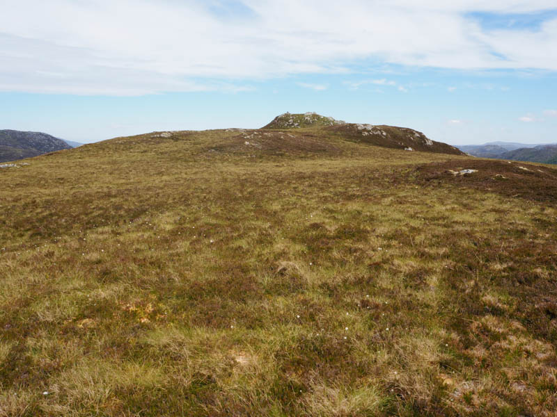 Approaching summit of Carn Clach nan Fearna