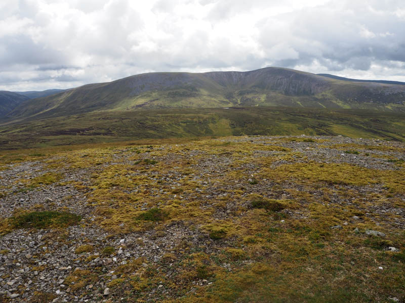 Carn Bhac South Top and Beinn Iutharn Mhor