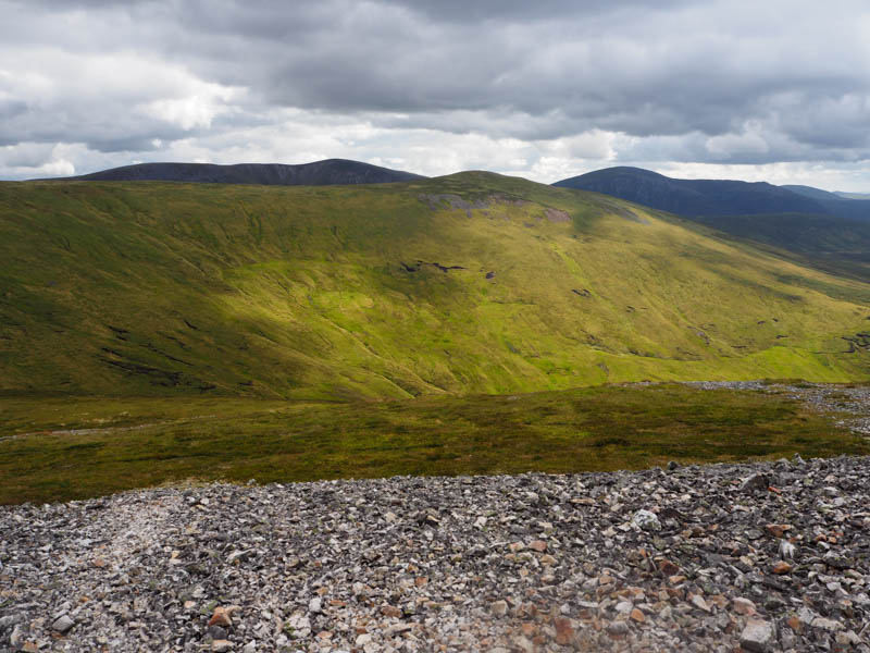 Carn a' Bhutha. Beinn Iutharn Mhor and Carn an Righ beyond