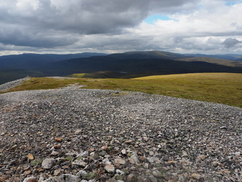 Loch Tilt, Glen Tilt and towards An Sgarsoch