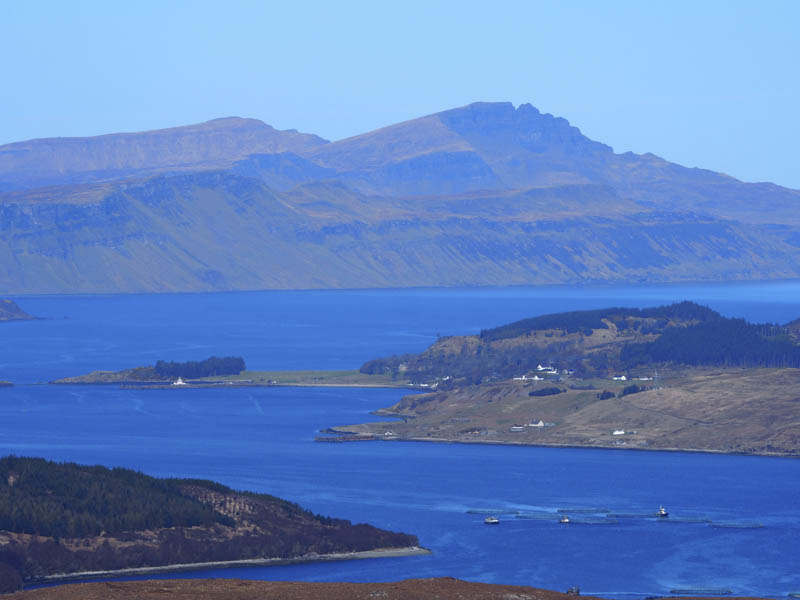 Trotternish Ridge zoomed