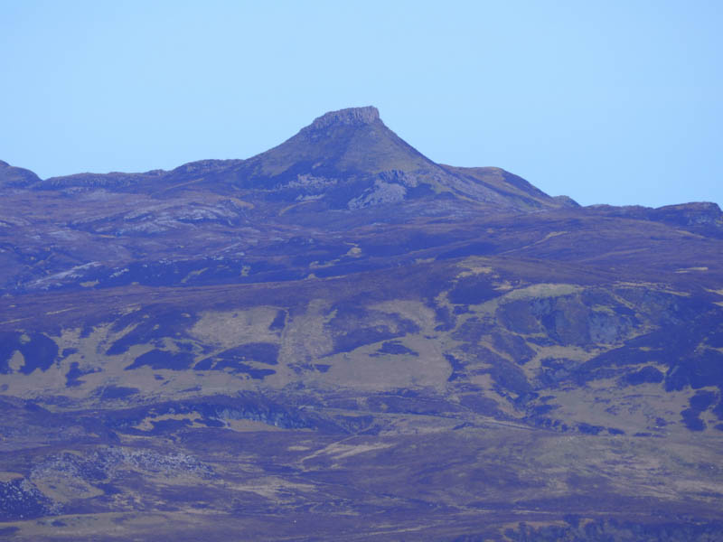 Dun Caan, Isle of Raasay zoomed
