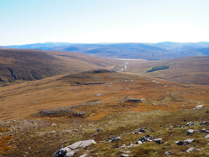 Carn Fialach Beag and River Dee