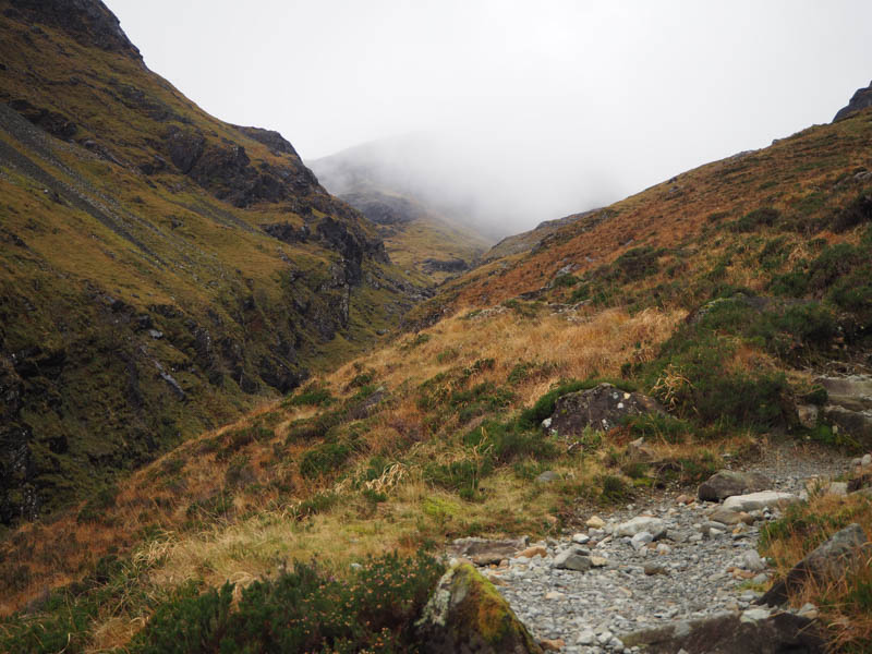 Route to Coire Uaigneich. Slat Bheinn in cloud