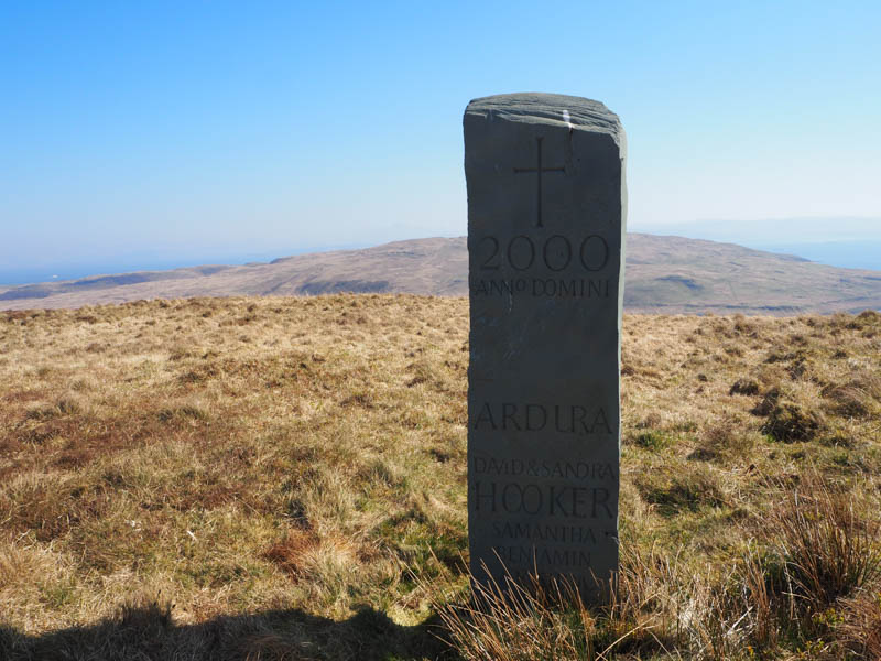 Monument on Cruach Ardura