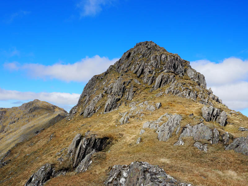 Ascent route Druim Fiaclach East Top