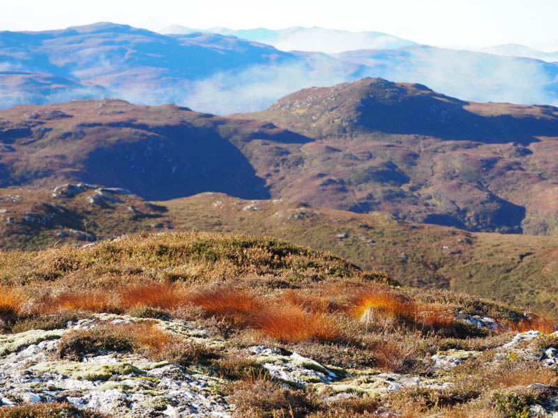 Carn na Caorach and Carn Mor